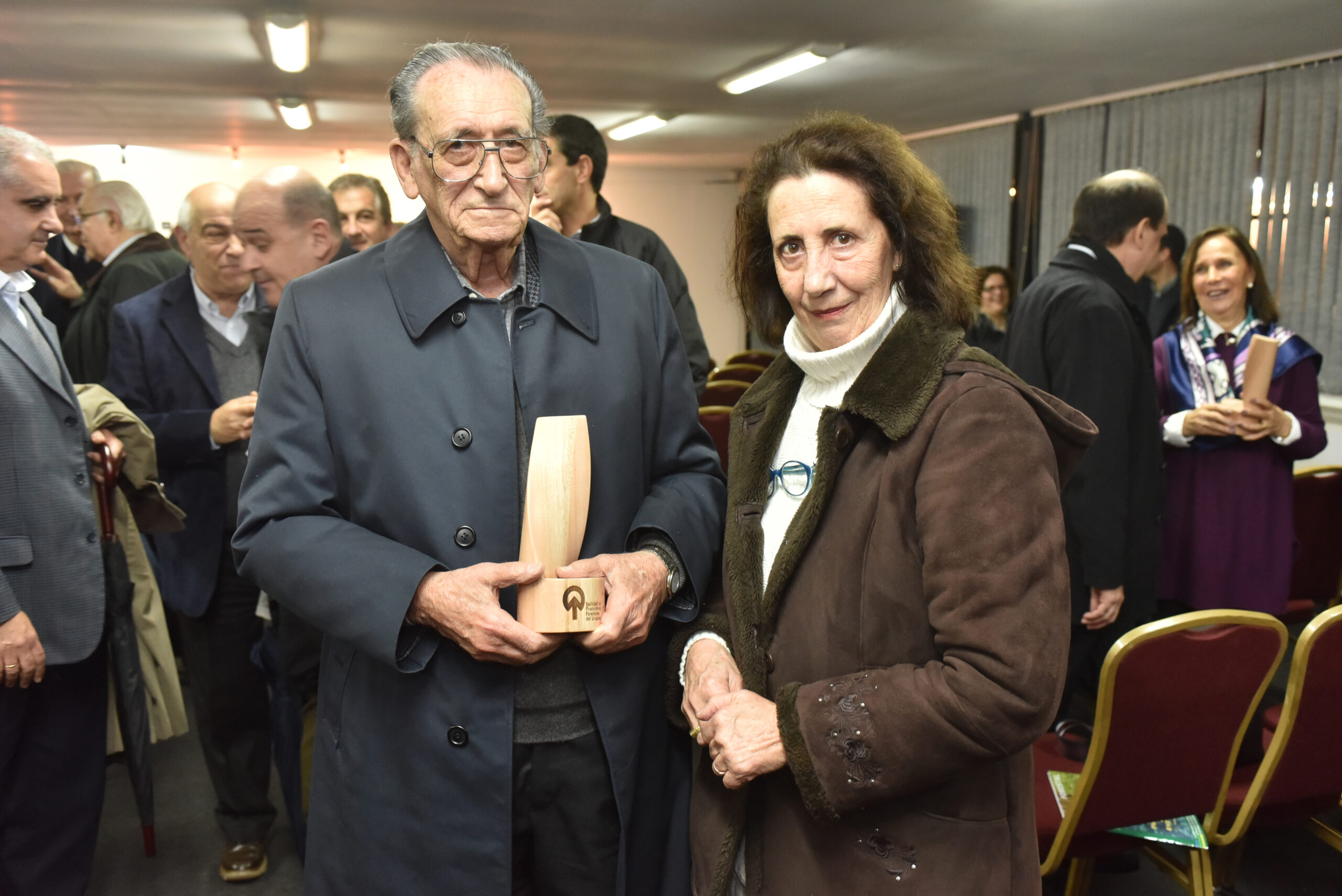 Omar Urioste (1930 – 2024)